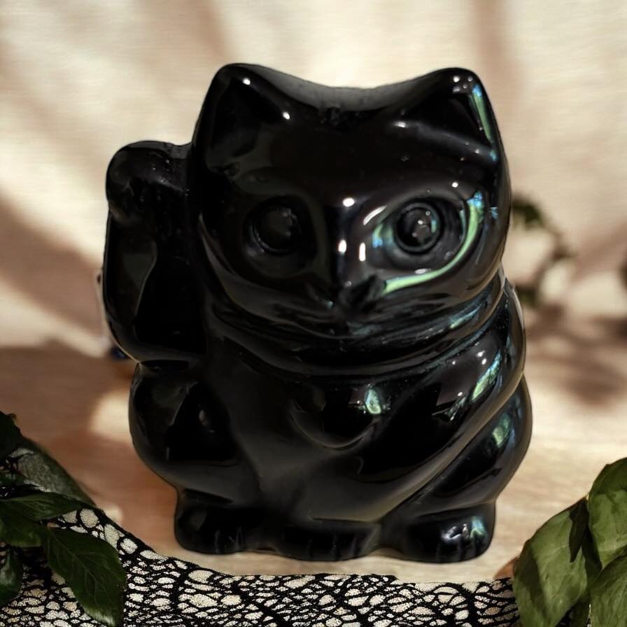 chat en obsidienne noire