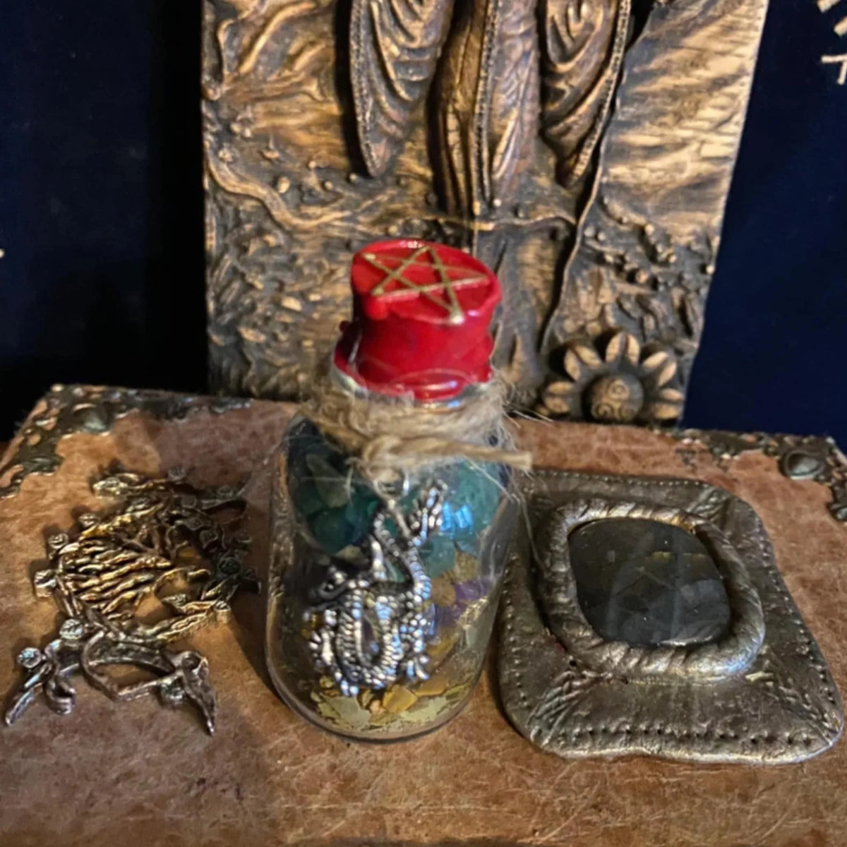 Spell jar Flux d'Abondance, ambiance rituelle