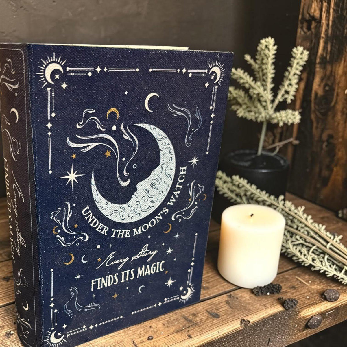 Boîte grimoire, boîte livre