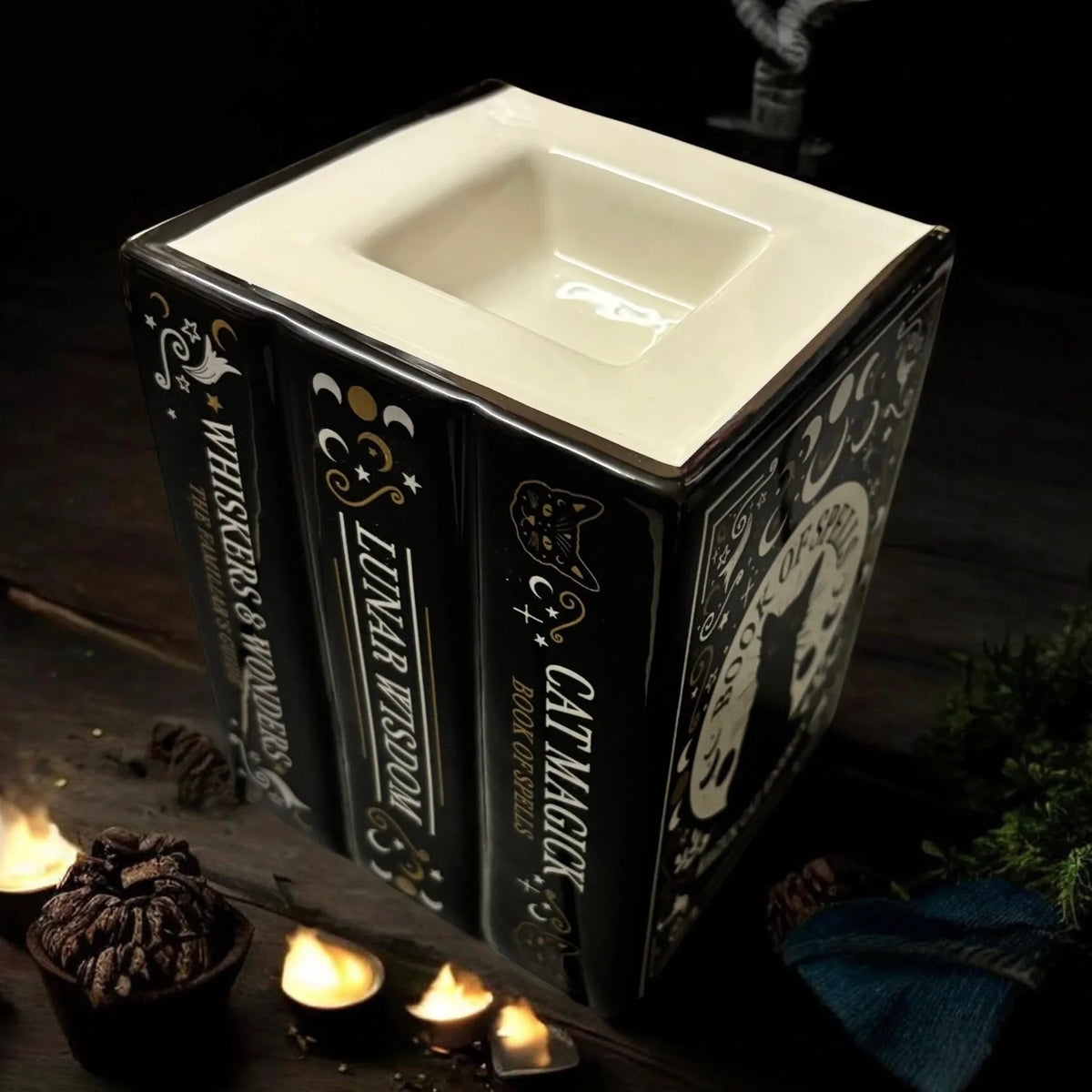 Brûleur à fondants grimoire, brûle parfum, black cat