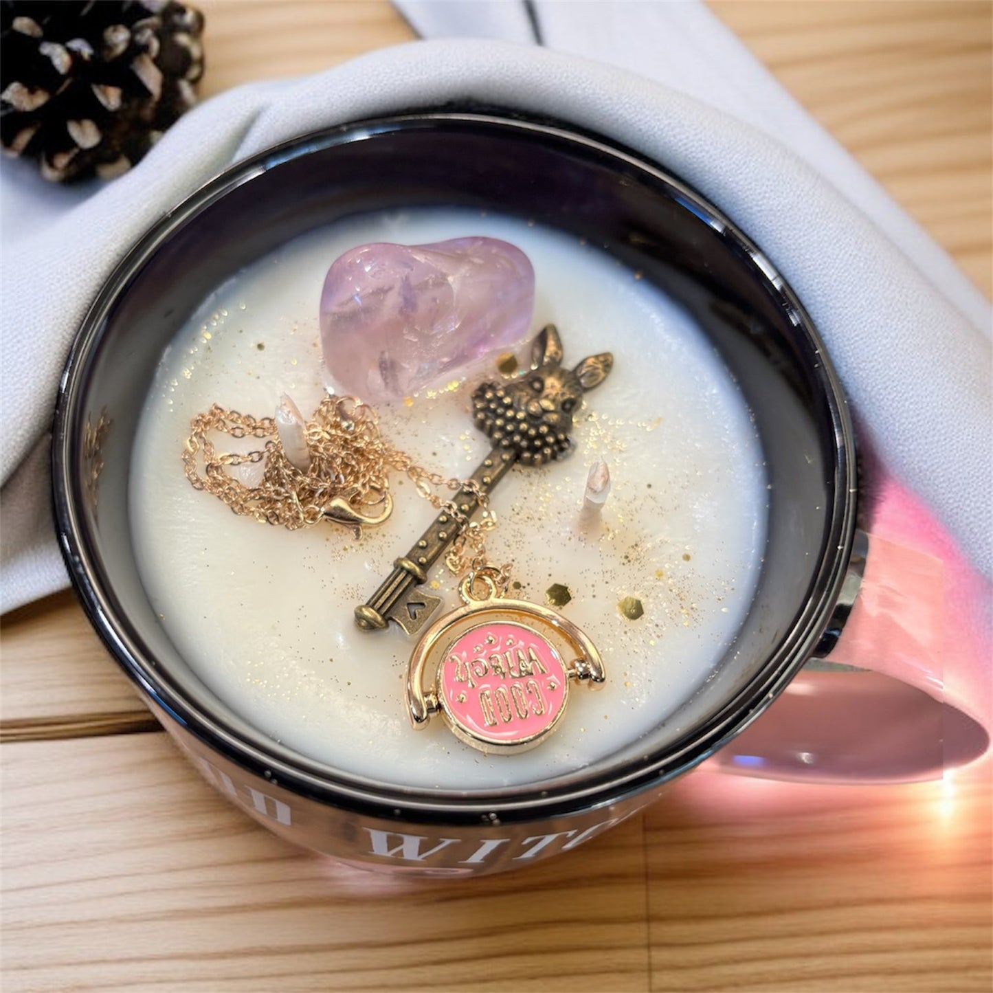 Bougie mug "good witch", bougie sorcière, bougie