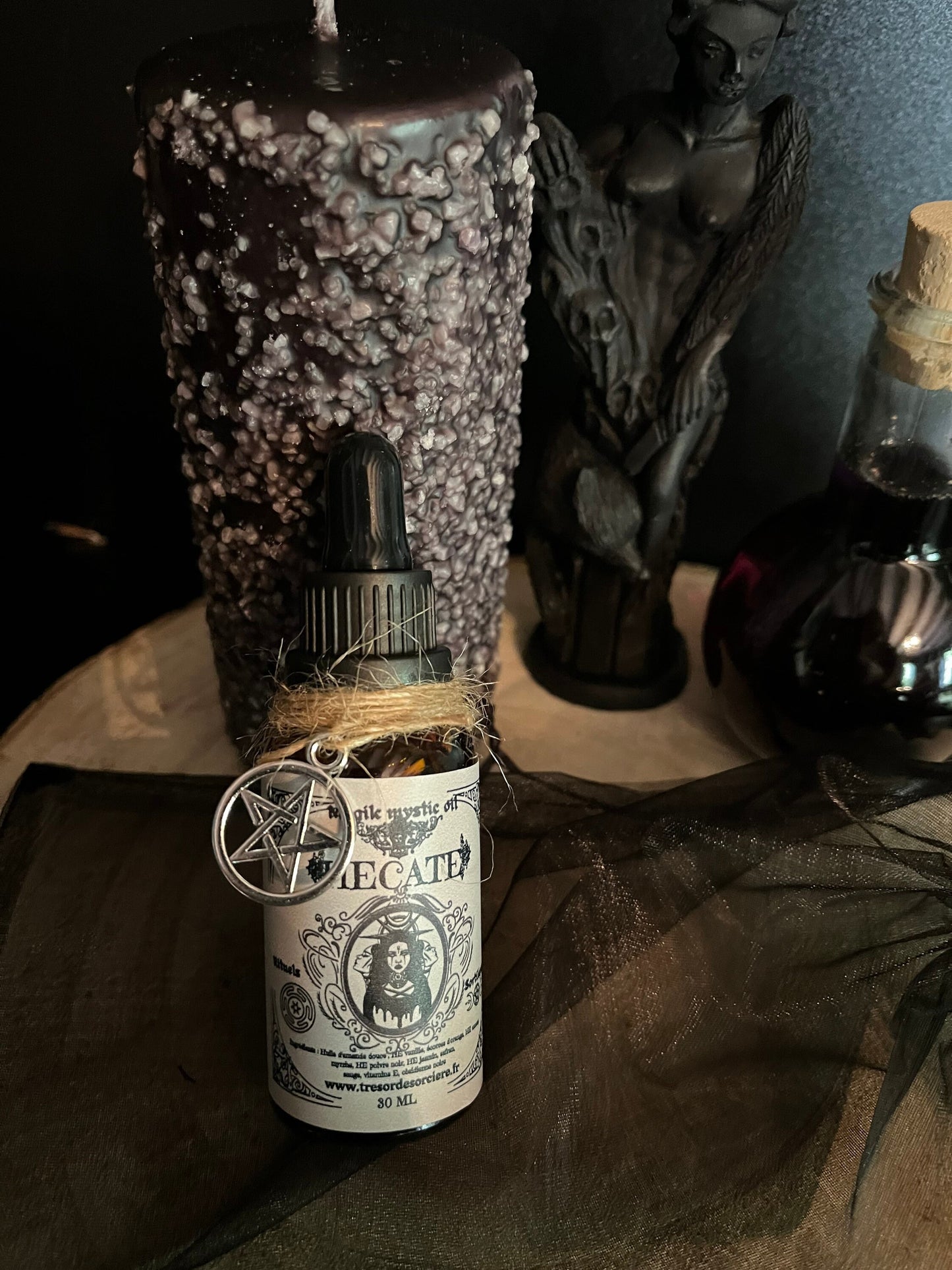 Huile déesse Hécate, rituels, witchcraft, sorcellerie, wicca, wiccan, sort, ésotérique