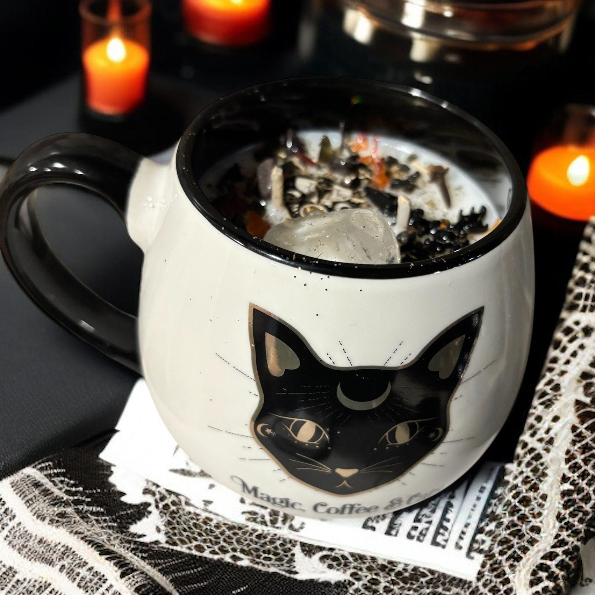 Bougie mug "chat", bougie sorcière, bougie samhain, bougie artisanale