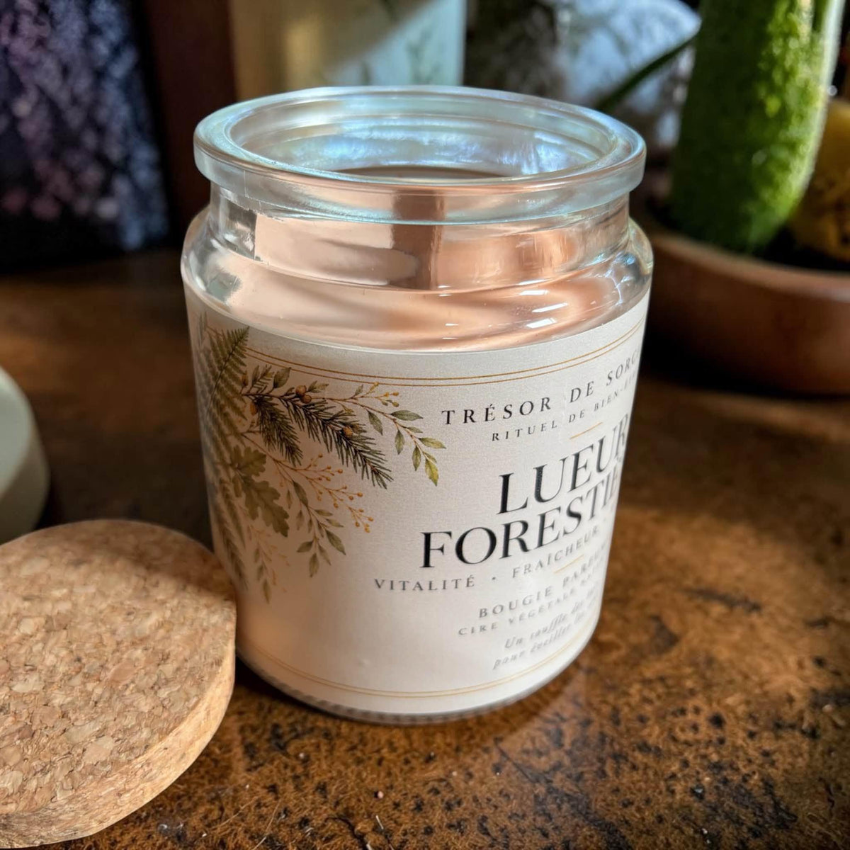 Bougie parfumée "lueur forestière", bougie mèche en bois
