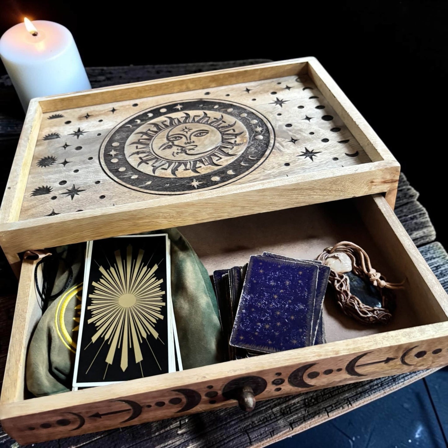 Boîte à tarot lune et soleil, rangement cartes et accessoires
