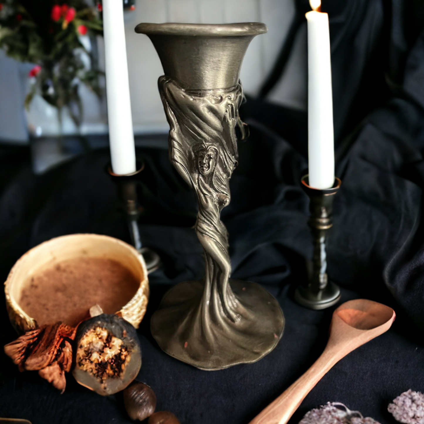 Bougeoir sorcière en étain