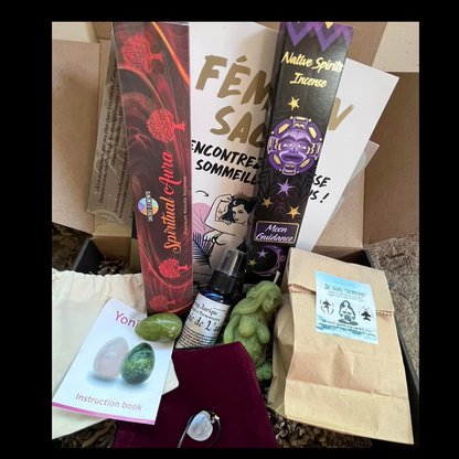 Box sorcière, witch box, box spirituelle, abonnement 3 mois livraison incluse