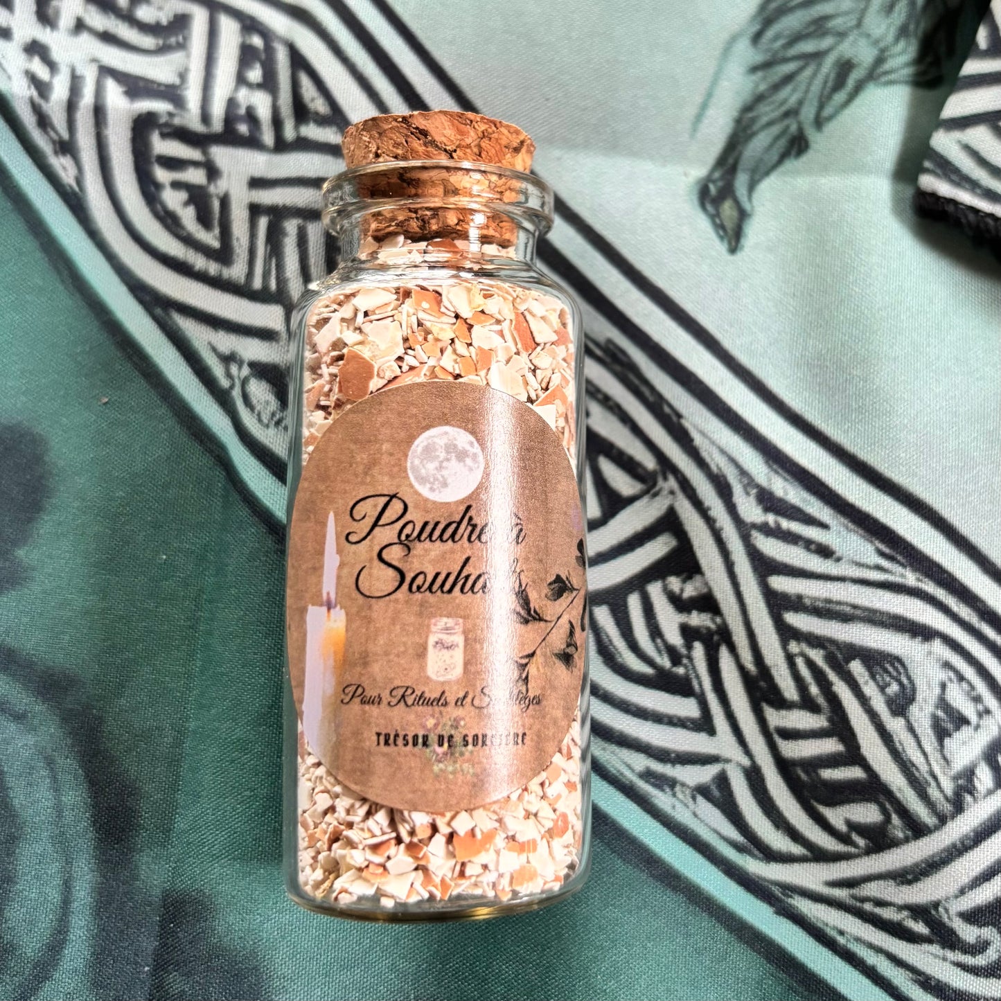 Box d'Ostara, witch box Ostara, box spirituelle, box sorcière, sabbat d'Ostara