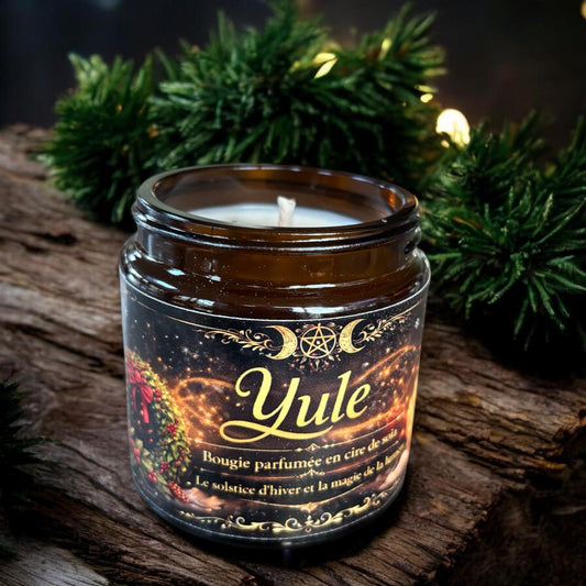 bougie Yule, sabbat de Yule, bougie d'intention, bougie sorcière, bougie artisanale, rituel de Yule