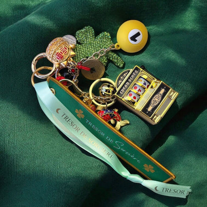 Gri-gri porte clés, gri-gri de sac, gri-gri chance, talisman chance, porte clés spirituel
