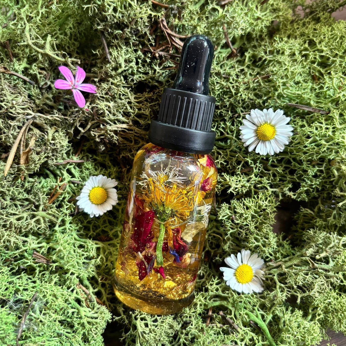 huile rituel, huile de litha, huile sorcière
