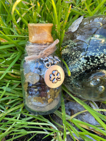 Spell jars examen réussite - fiole, sorcellerie, ésotérique, sorcière, witchy, occultisme, wicca, wiccan, rituel, autel, bouteille sorcière