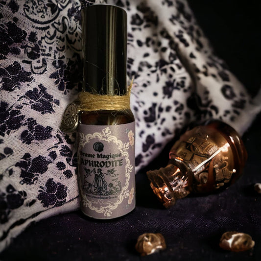 Huile et brume d’attraction Aphrodite, amour, sorcellerie, sort, rituel, wicca, ésotérique, wiccan, huile onction