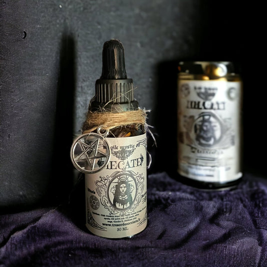 Huile déesse Hécate, rituels, witchcraft, sorcellerie, wicca, wiccan, sort, ésotérique