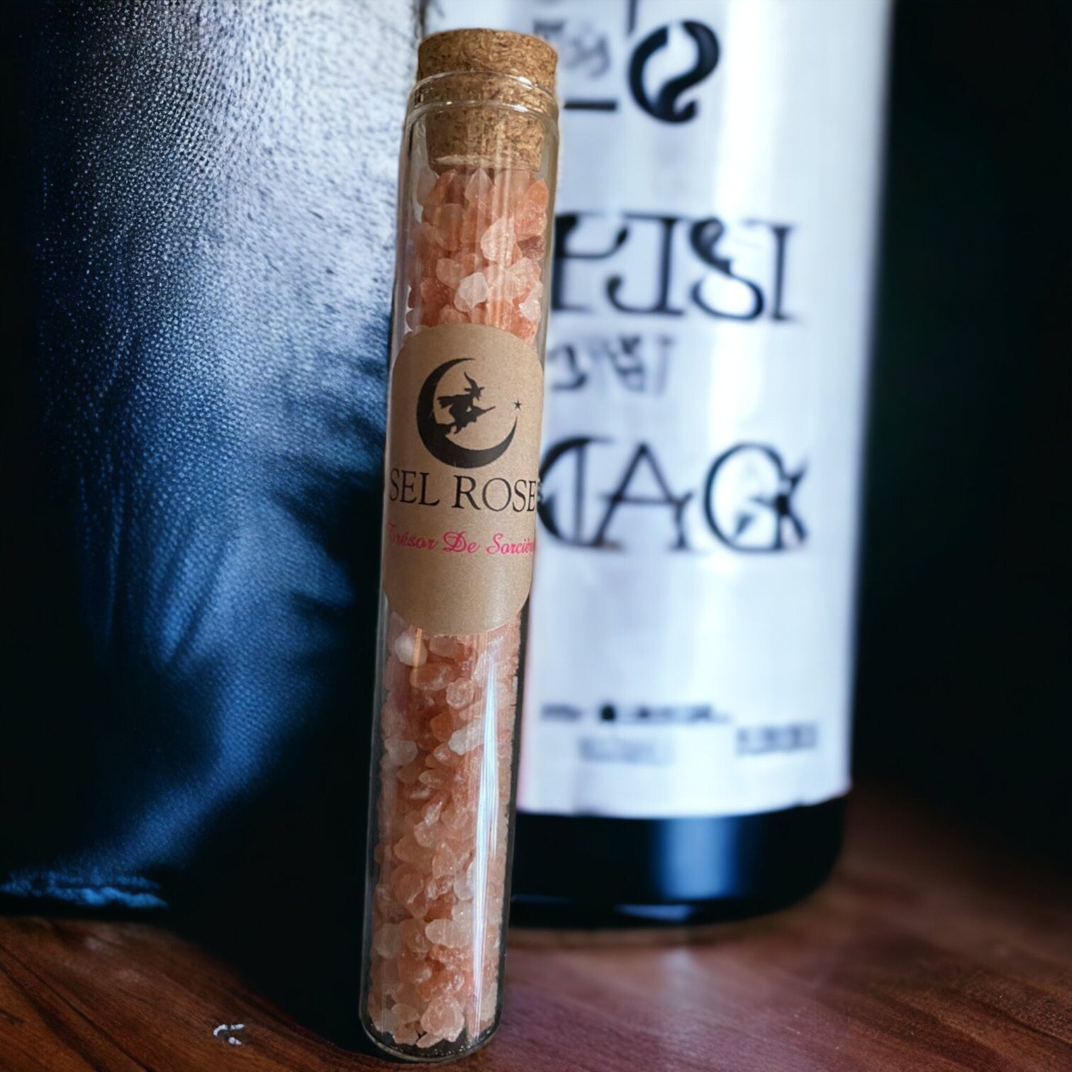 tube de sel noir, poudres à souhaits, sel rose , fiole sels magique, sorcellerie, rituels, occultisme, ésotérique, sorcière, wicca, witchy