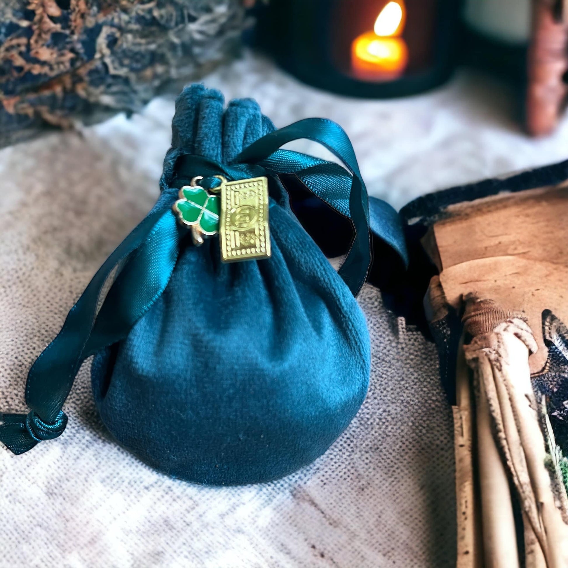 Sac mojo chance, mojo bag, amulette chance, talisman chance