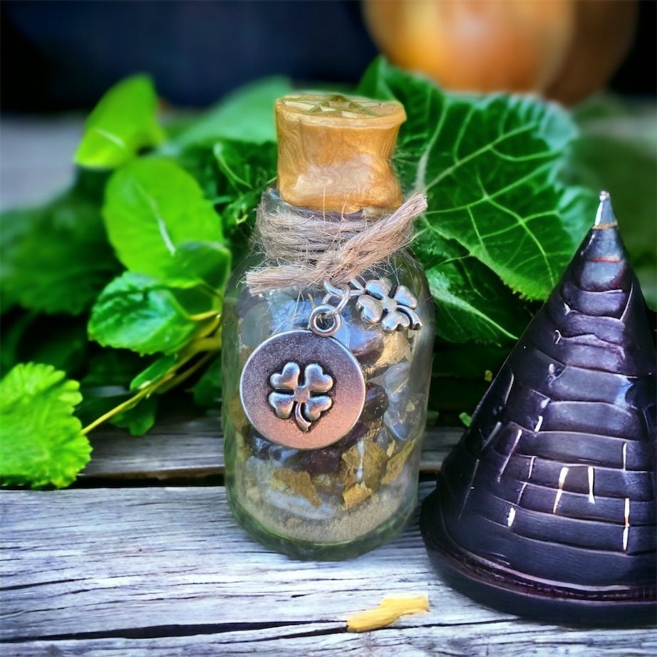 Spell jars examen réussite - fiole, sorcellerie, ésotérique, sorcière, witchy, occultisme, wicca, wiccan, rituel, autel, bouteille sorcière