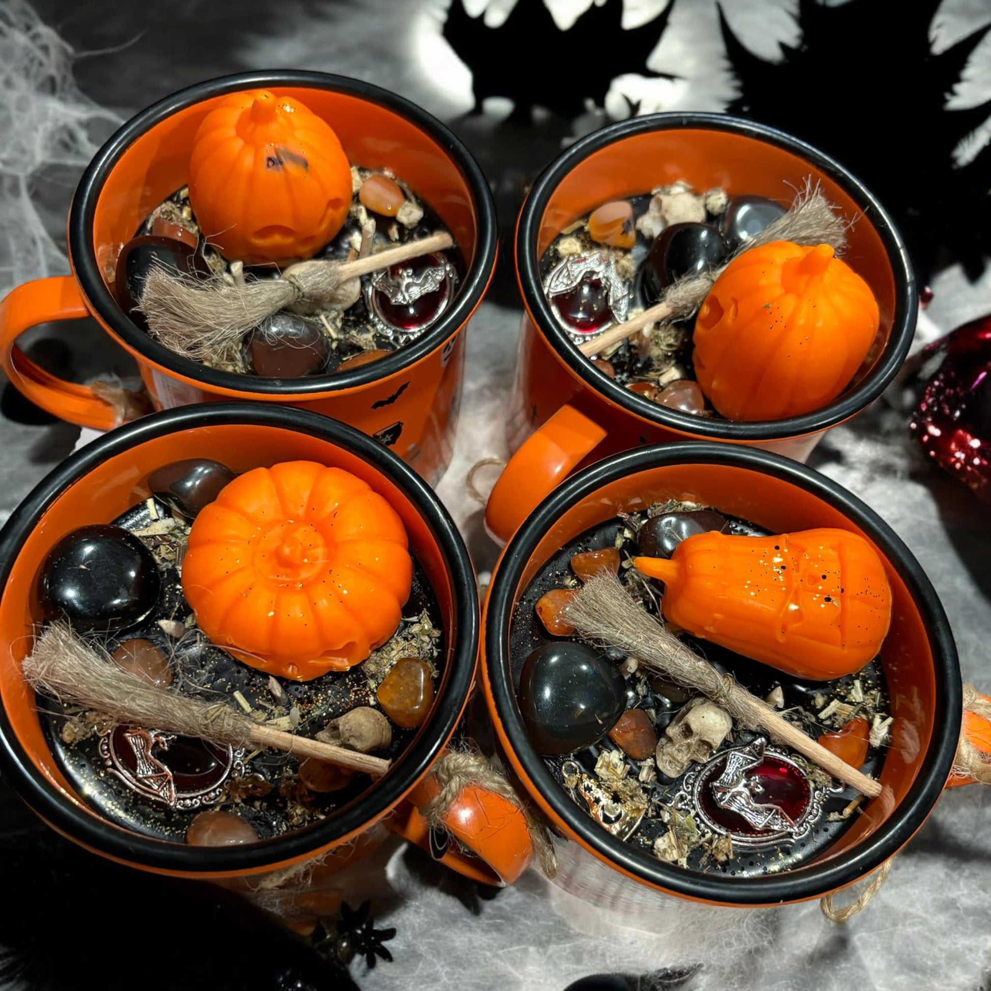 Bougie mug "Booo" Samhain, bougie Samhain