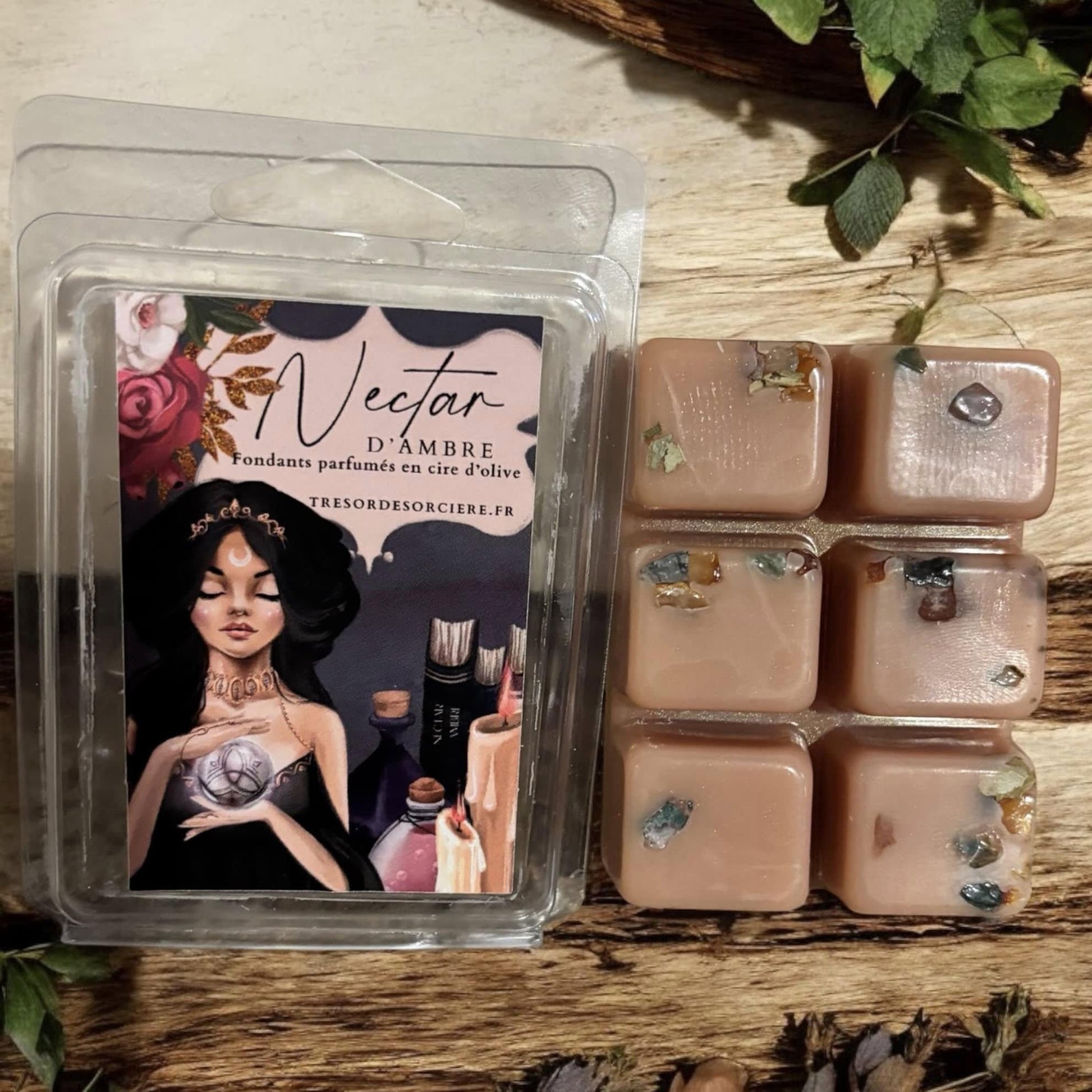 coffret de fondants avec brûle parfum, coffret fondants parfumés, fondants sorcière, fondants de cire d'olive
