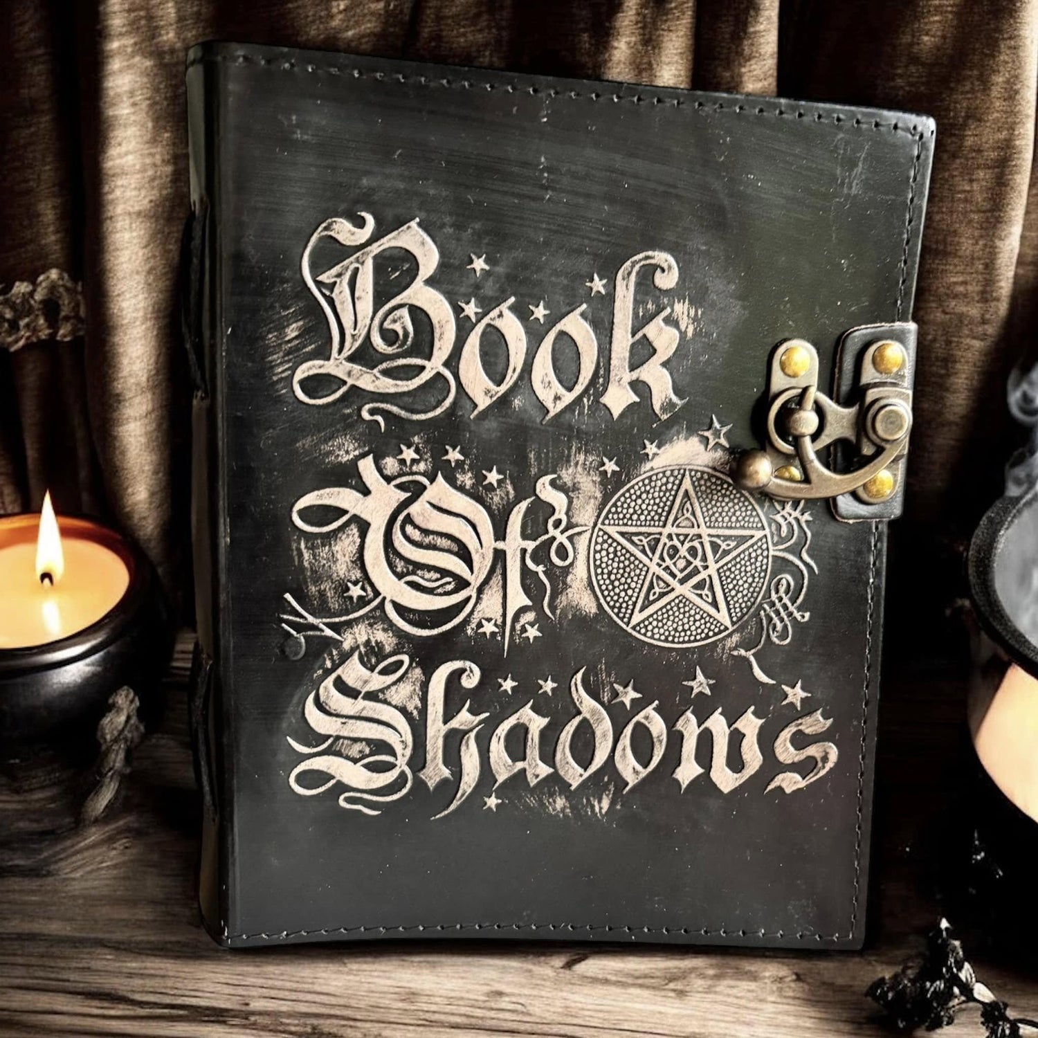 livre des ombres, grimoire, grimoire sorcellerie, rituel, witchcraft, wicca, sorcière