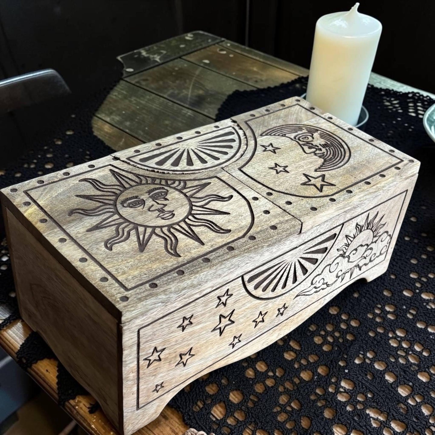 Boîte à tarots en bois de manguier