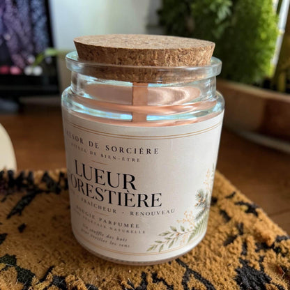 Bougie parfumée "lueur forestière", bougie mèche en bois